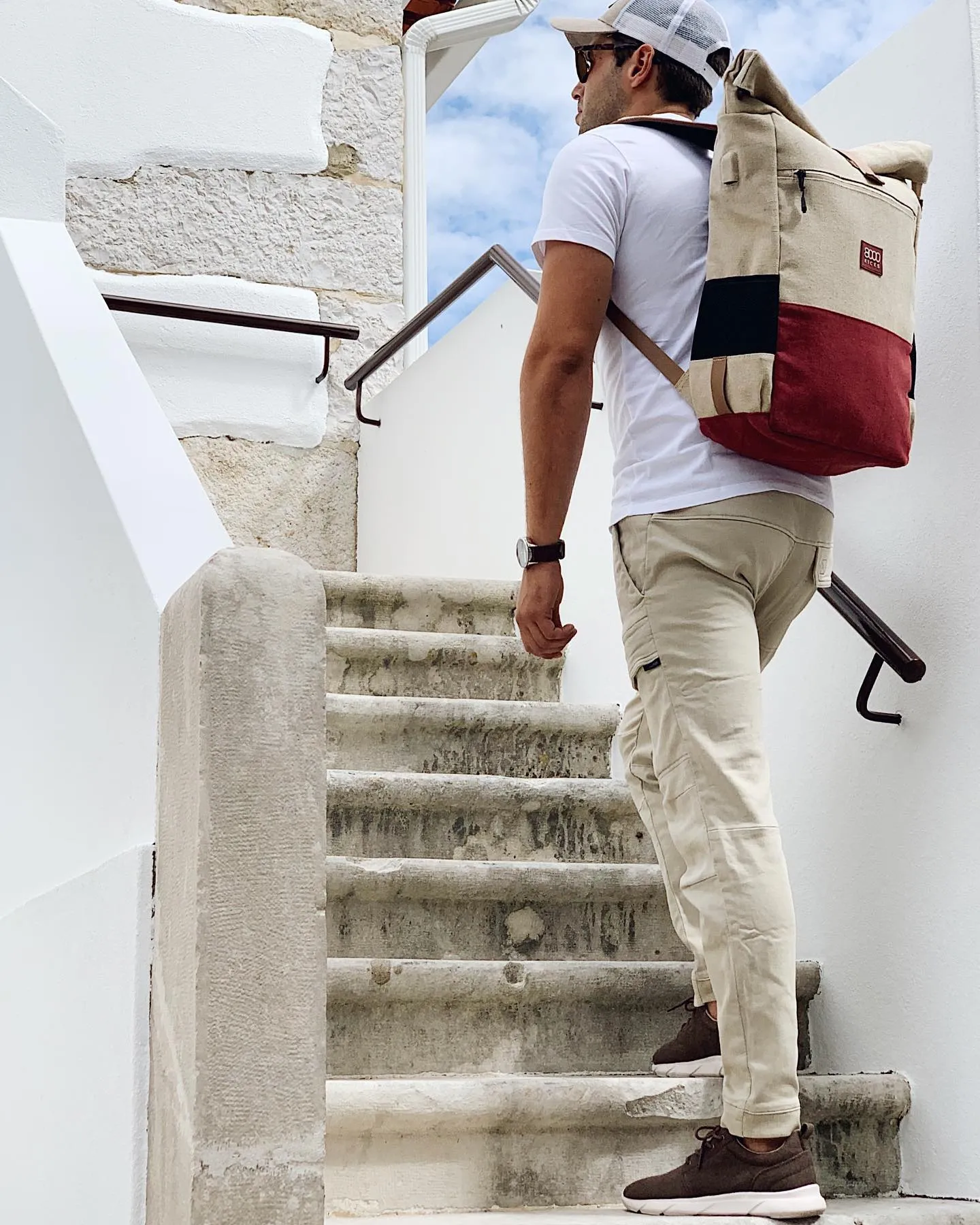 8000 KICKS | Everyday Backpack in Beige|Red Hemp