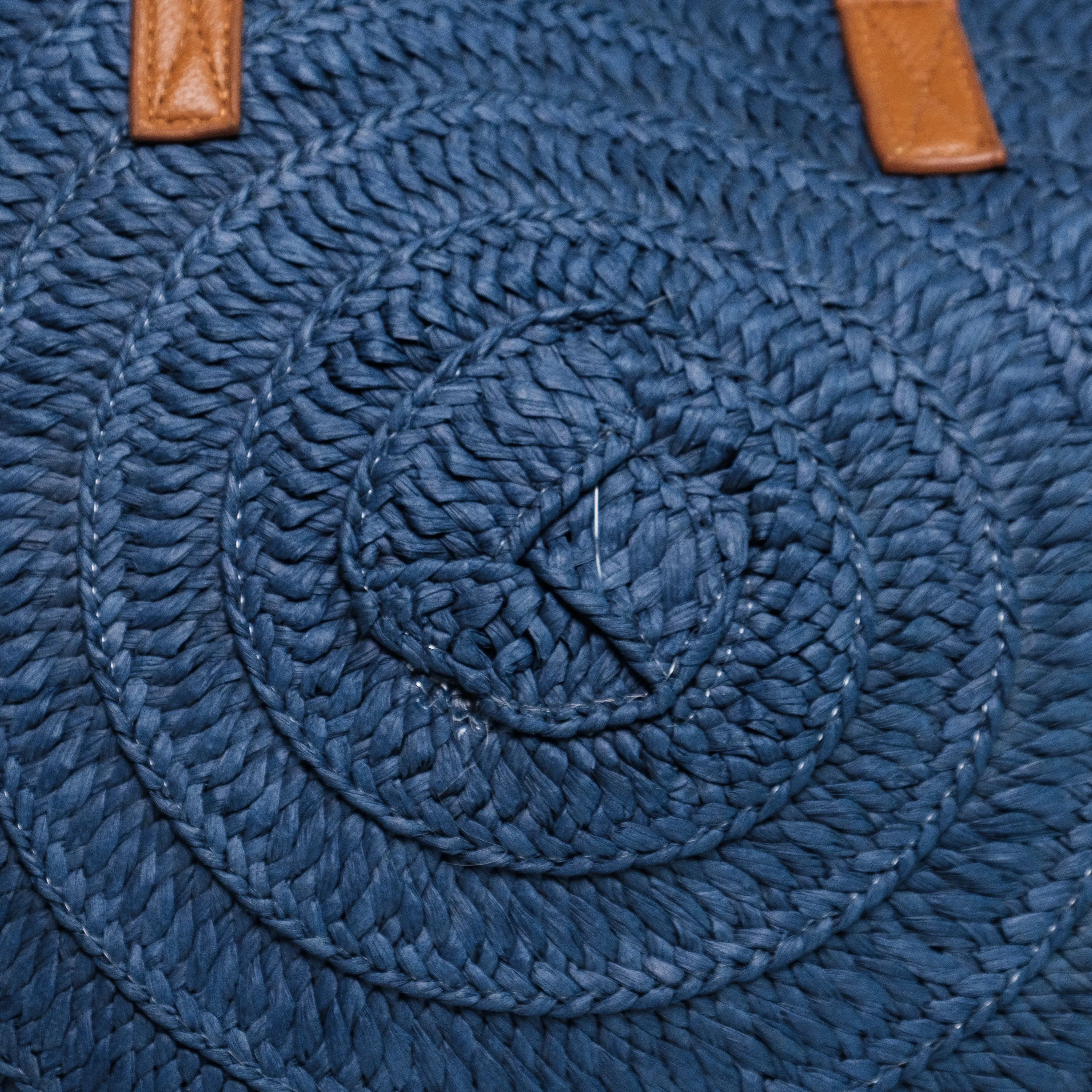 Chokore Round Beach Bag in Blue