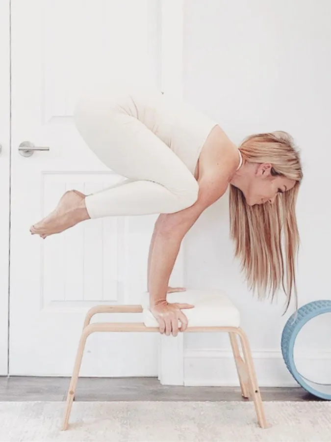 FeetUp Headstand Yoga Stool - Chocolate White