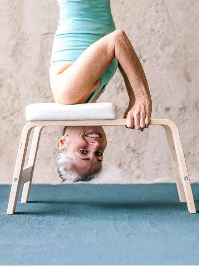 FeetUp Headstand Yoga Stool - Chocolate White