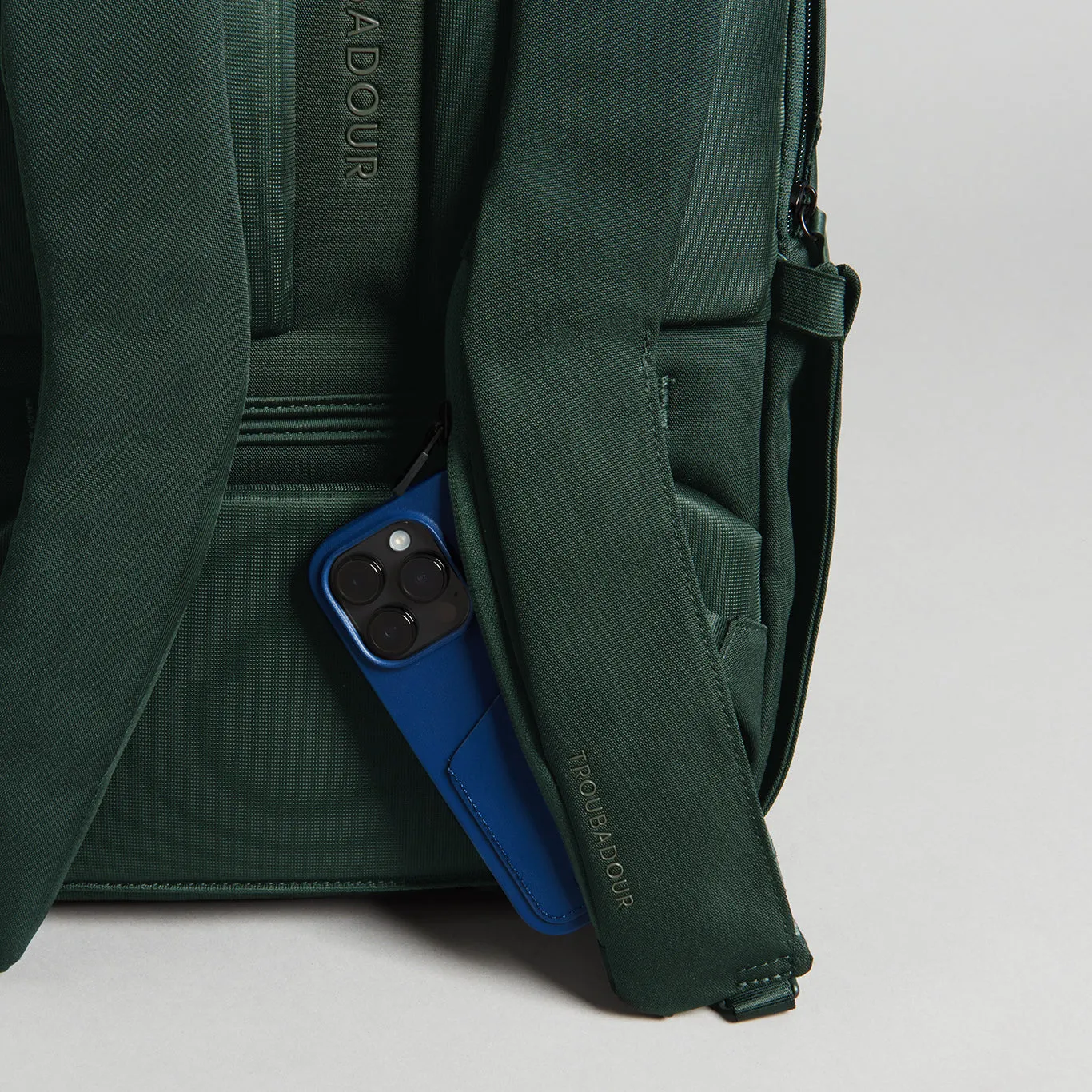 Troubadour Apex Compact Backpack 3.0